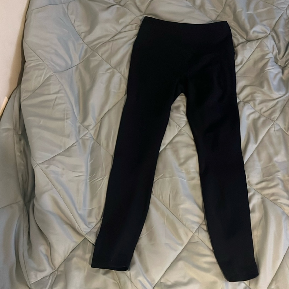 3 black pants